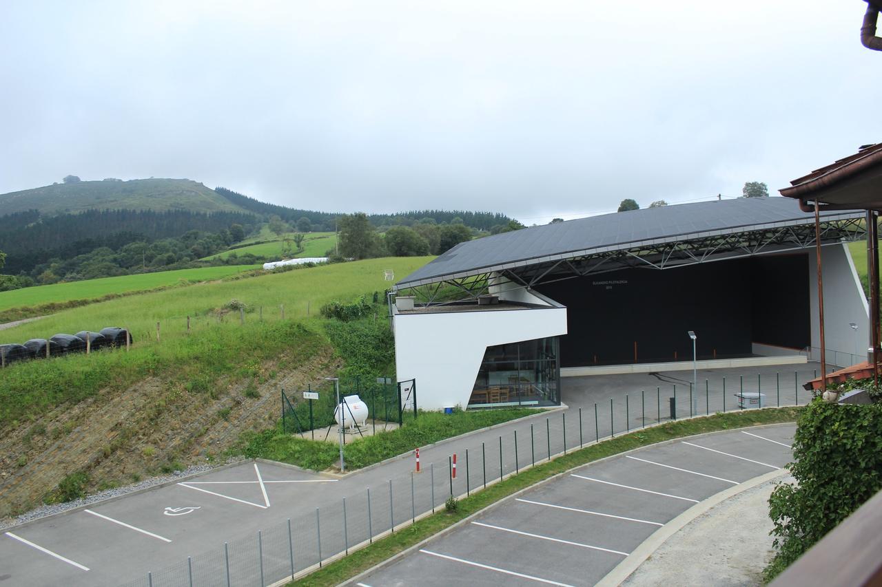 Bed and Breakfast Gazteategi Zarautz Exterior foto